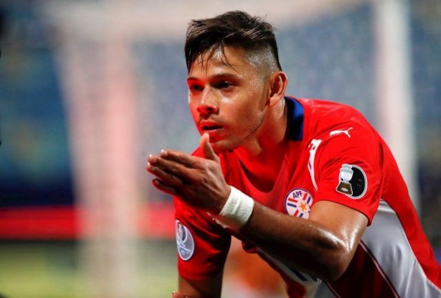 Ángel Romero jugará en Cruz Azul